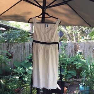 Edme & Esyllte dress from Anthropologie.